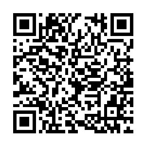 一起经历了库尔德夜战的雇佣兵嘻嘻哈哈的快步走二维码生成