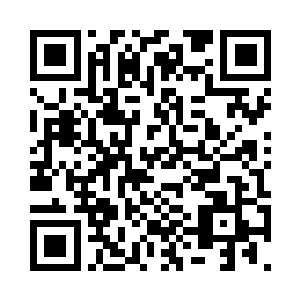 一趟趟地跟王荷花抬着白面往屋里放二维码生成