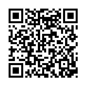 一路上三辆车紧紧的跟在东方天纵的车后二维码生成