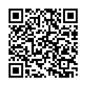 一路上不时有学生下课从我身边经过二维码生成