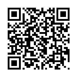 一路上不时的可以看见有行人匆匆奔跑二维码生成