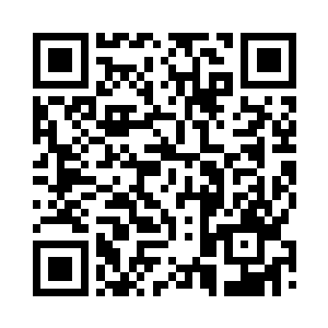 一路正色顺着深红的地毯朝前方走去二维码生成