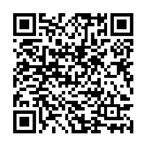 一路畅通无阻的向着清风镇中央广场附近杀奔而去二维码生成