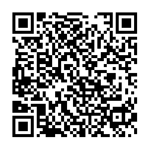 一路跟着那银甲男子来到了那银甲男子位于冥王殿深处的住宅之中二维码生成