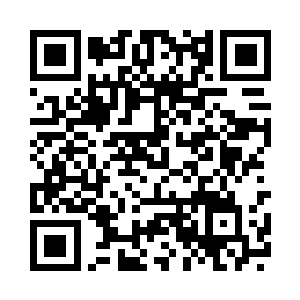 一辆大卡车突然从拐角处窜了出来二维码生成