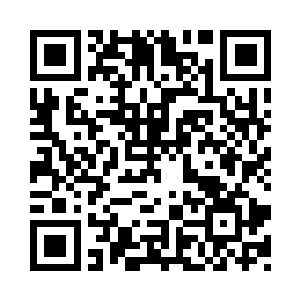 一辆快速的宝马车将两人撞了个正着二维码生成