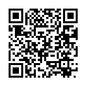 一辆符文飞车飞快的从苏林身侧驶过二维码生成