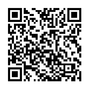 一辆芝安市电视台的采访车缓缓地开进了一中的校园二维码生成