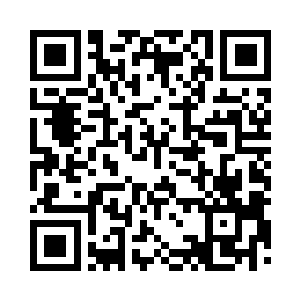 一边仰着小脑袋看着已经站在身前的巨人二维码生成