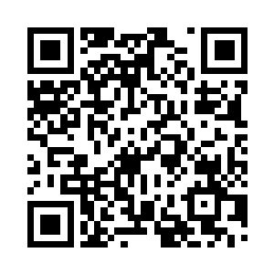 一边伸出舌头舔着景恬的耳垂一边问道二维码生成