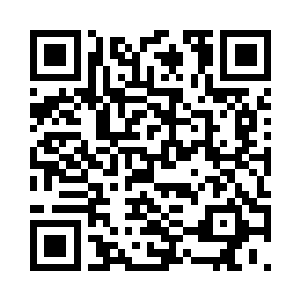 一边悄悄将脑袋从尸体的下面探出來二维码生成