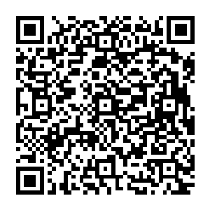 一边抱着他摇晃一边嘴里像一般大人逗弄小孩儿时会本能得配合发出的那种呜咦的音符二维码生成