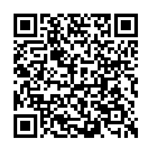 一边玩儿psp一边等妮娜起来他们一起去吃早午餐二维码生成