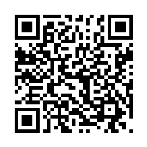 一边绞尽脑汁的苦思冥想上面的这些问题二维码生成