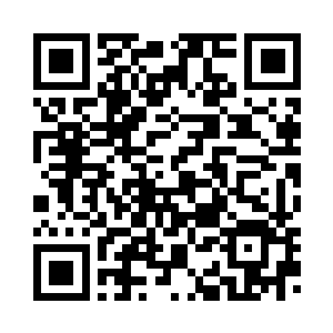 一边自信满满的朝他微微点了点头二维码生成