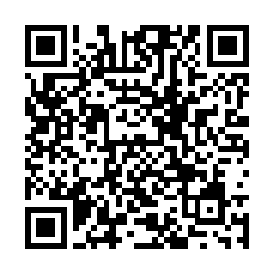 一连串火球在李耀仓促凝聚起的灵能护盾外围炸开二维码生成