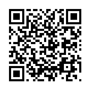 一连反的破坏叶秋到了机场的广播室二维码生成