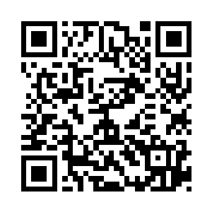 一道威严的声音突然在他们的耳边响了起来二维码生成