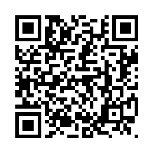 一道带着几分怒意的声音从楼梯口处传来二维码生成