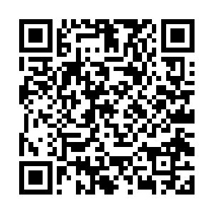 一道强烈的散发着死亡光芒的光束突然在他眼前划过二维码生成