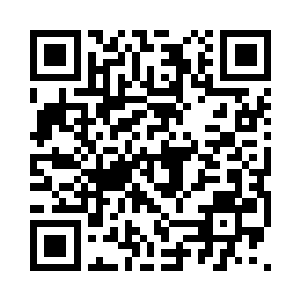 一道绿色的光环从某个雕塑身上散发开来二维码生成