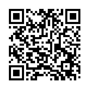 一道轻微的火星在方恒消失的地方开始闪现二维码生成