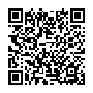 一道道恐怖的空间裂缝也不断的朝着周围蔓延开来二维码生成