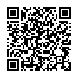 一道黑红光辉却忽然从这残骸世界的一个角落之中激射而出二维码生成