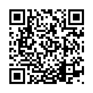 一闪一闪的与高台上修真者手中玉简昭相呼应二维码生成