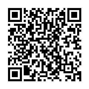 一阵阵密集的机械扭曲声和摩擦声却忽然从这战舰之中响了起来二维码生成