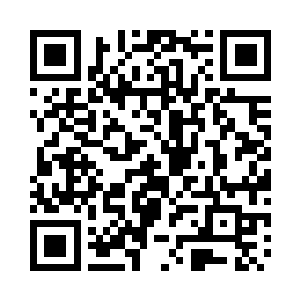 一顾上仙肩上扛着一把很是夸张的巨大战斧二维码生成