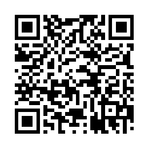 一顿丰盛的午餐在愉快的谈话中结束了二维码生成