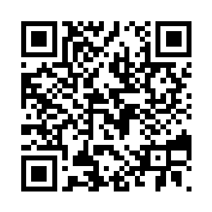 一颗金灿灿的珠子出现在他的手掌之上二维码生成