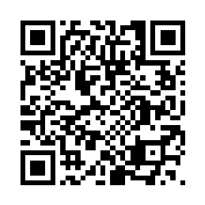 一高一矮两名乌黑的巨魔出现在众人眼前二维码生成