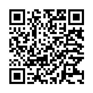 丁畅很是突兀的对自己的父亲丁羽说了一句二维码生成