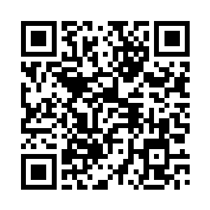 丁羽把母亲和妹妹护在了身后的位置二维码生成