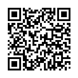 丁羽注意的打量了两个人身上面的装束二维码生成