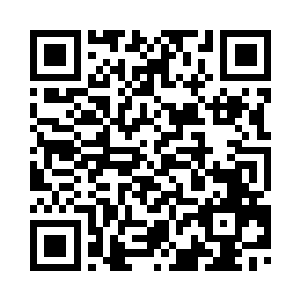 丁长生对着赵华生这样朴实的农民二维码生成