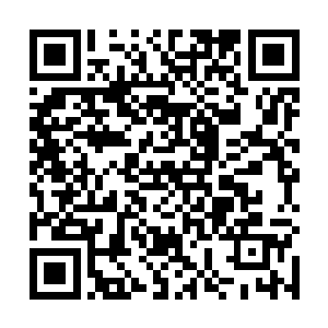 丁长生已经闻到了赵馨雅刚刚沐浴后身上散发出的芳香二维码生成