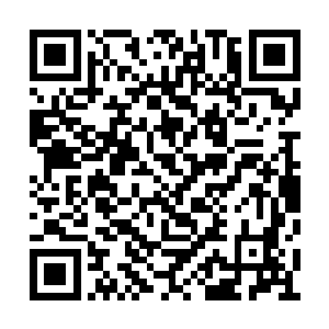 丁长生递给了李铁刚赵庆虎的那本笔记本的原件二维码生成