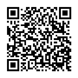 万一当真被他搞得如同慕氏家族一般在大庭广众之下丢那么大脸二维码生成