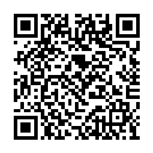 三两下将地火蜥蜴所在密室的一堵墙给劈了下来二维码生成