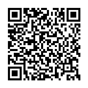 三个人发现出现在自己面前的是一望无际的虚空二维码生成