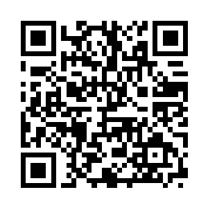 三位身穿正装的解说出现在了众人视线中二维码生成