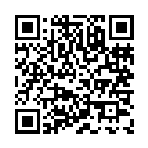 三寸金莲好似不小心的踢了一下软塌侧的衣柜二维码生成