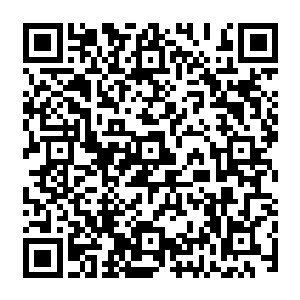 上一次在女人眼中看到这种信息和暗示好像还是自己回黑炎城的时候遇到的那个漂亮女中尉二维码生成