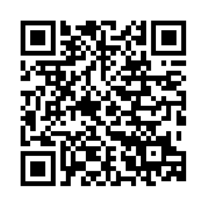 上去就还要握住门口那个护士的手二维码生成