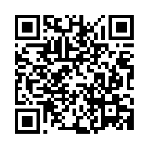 上官谨和小荷小藕三个人并排坐在沙发上二维码生成