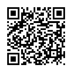 上百年科研人员紧张地盯着各种仪表上的数据二维码生成