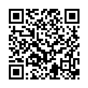 上身的t恤从脖子开始往下有一半被打湿了二维码生成